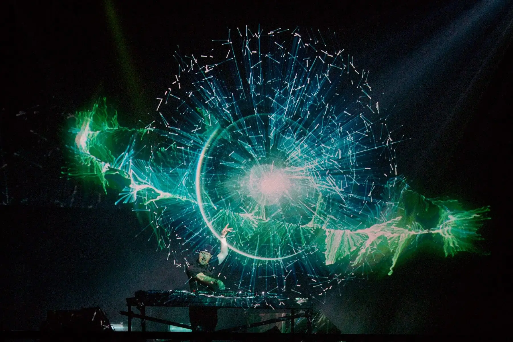 Hologram Displays & Interactive Experiences